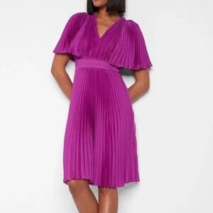 Brand new with tags NWT Express pleated cocktail dress purple size M medium